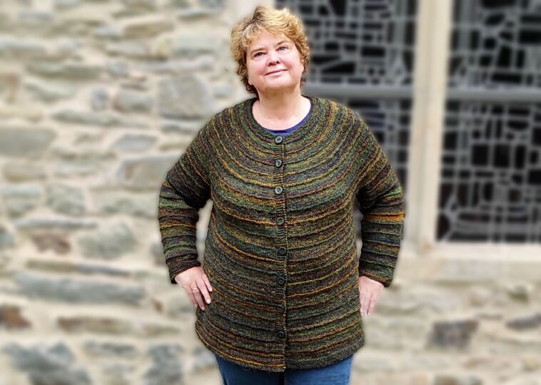 Tegaia, jacket & vest, sizes M to 4XL