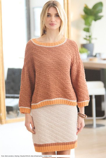 Pulli und Rock mit Strukturmuster