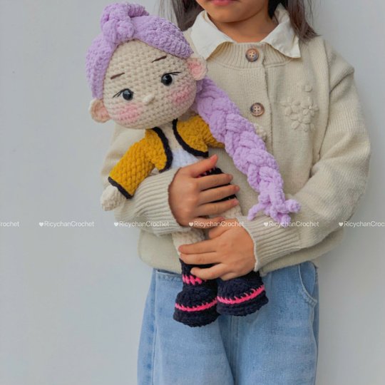 Pattern 2 in 1: Purple Hair Kpop Girls Amigurumi Crochet Doll Pattern