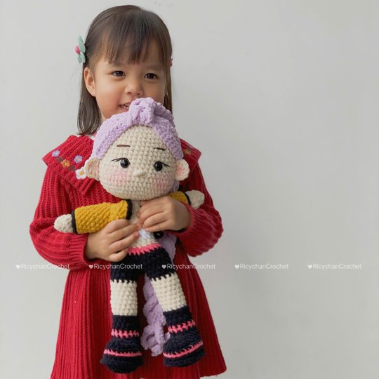 Pattern 2 in 1: Purple Hair Kpop Girls Amigurumi Crochet Doll Pattern