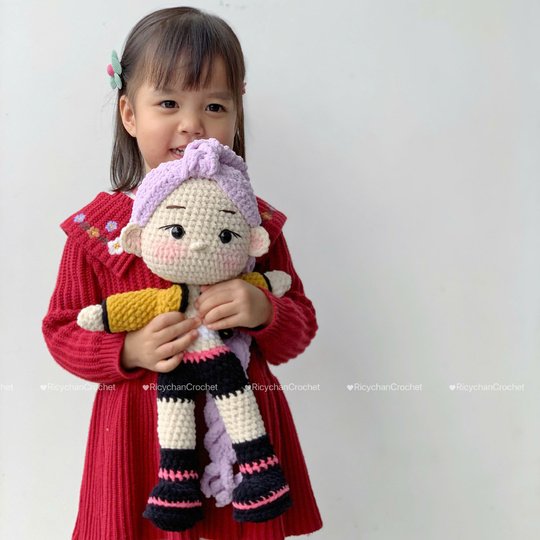 Pattern 2 in 1: Purple Hair Kpop Girls Amigurumi Crochet Doll Pattern