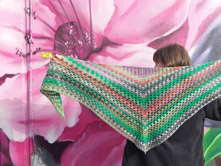 REGRANNY shawl, crochet pattern, Granny shawl