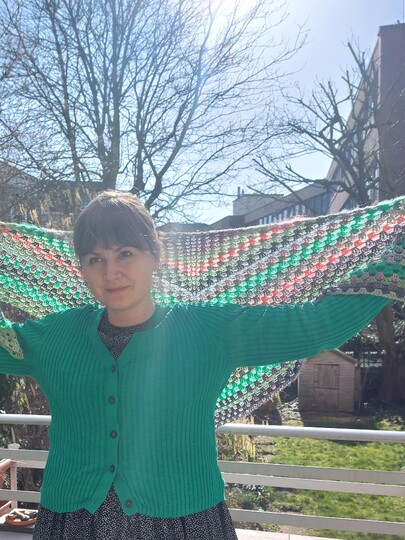 REGRANNY shawl, crochet pattern, Granny shawl