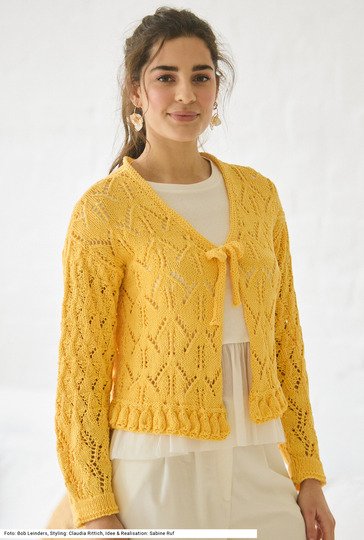 Jäckchen mit Rüschenrand