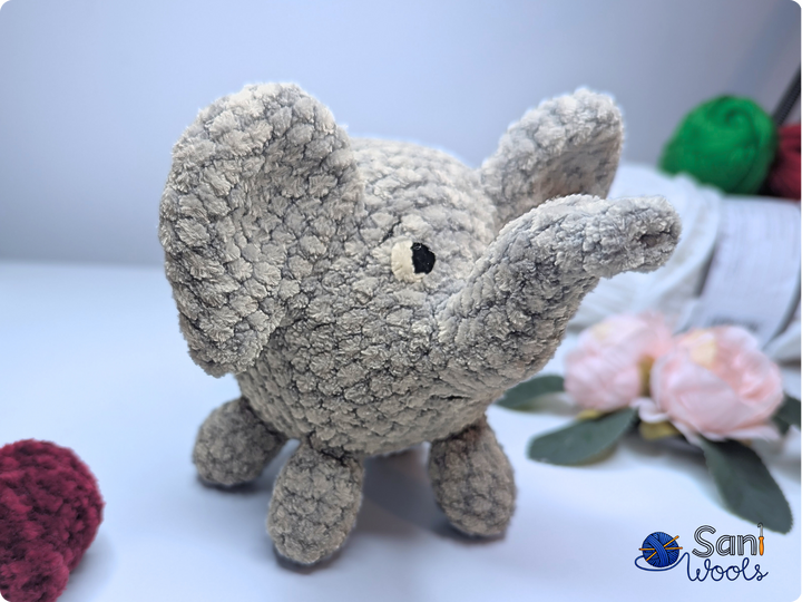 Crochet Pattern Elephant Ebo – No-Sew Amigurumi Elephant