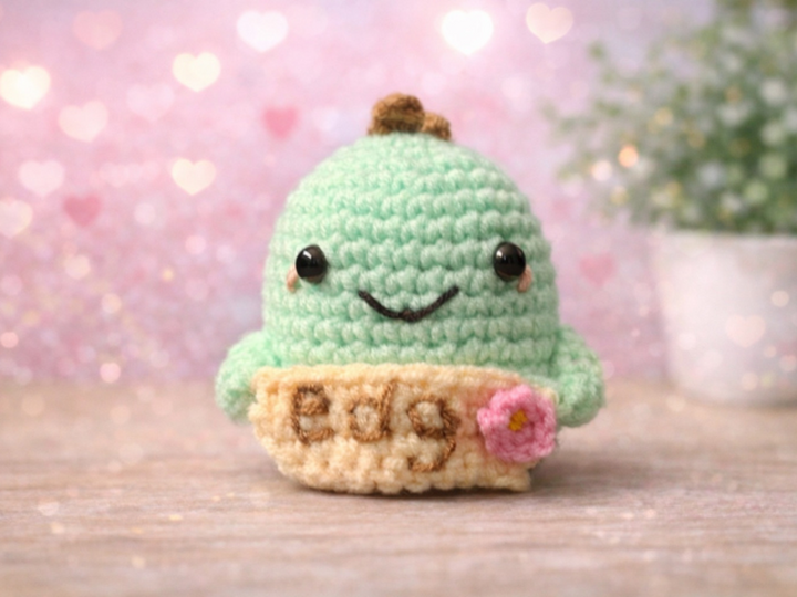 Glückskartoffel „edg“ Häkelanleitung – lustiger Amigurumi Glücksbringer