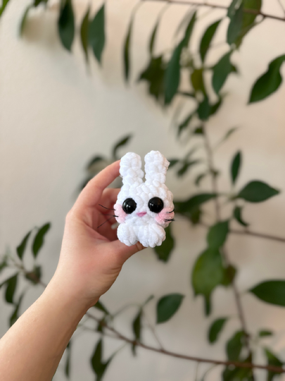 No-Sew Floppy the Bunny