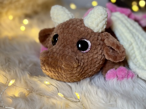 Häkelanleitung – Lenz der Drache