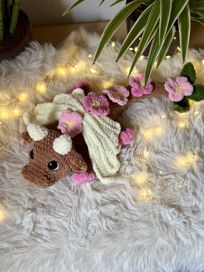 Häkelanleitung – Lenz der Drache