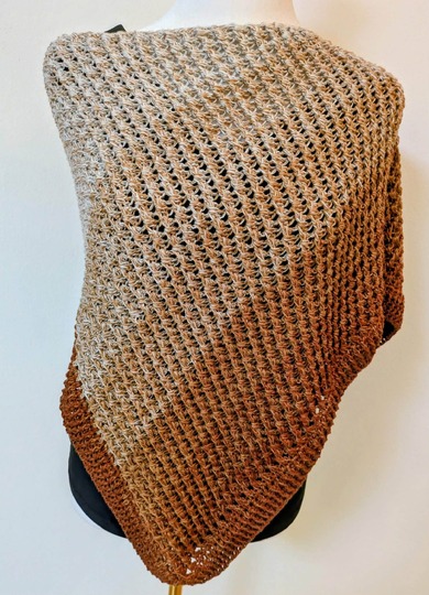 Melli ein asymmetrisches Tuch für melierte Bobbel