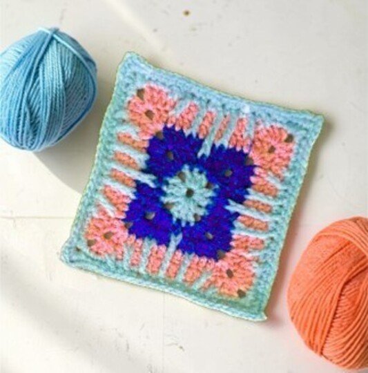 Crochet Sunburst Granny Square Pattern