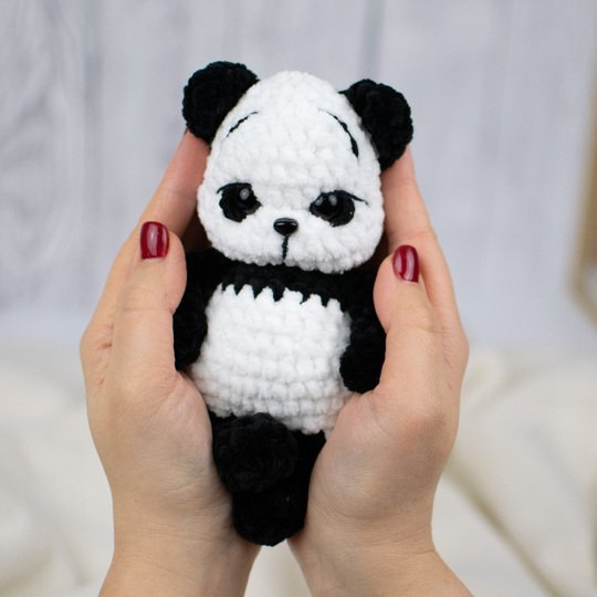 Häkelanleitung Mochi Panda – süßer Amigurumi Panda