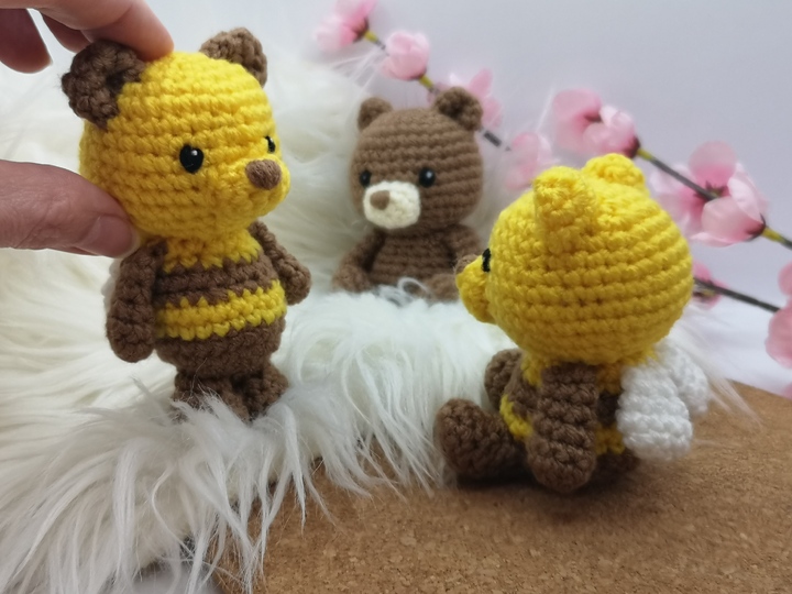Bee-Teddy - easy crochet pattern PDF - Amigurumi by NiggyArts