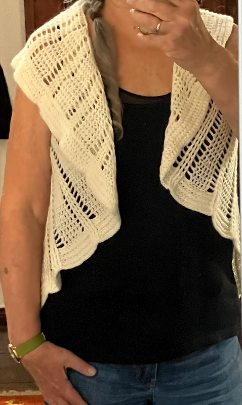 Ein Kreis, der zu einer Weste wird - Häkelanleitung - Bild 2