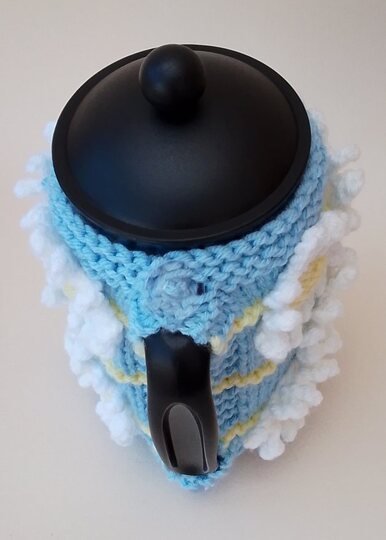 Daisy Chain Tea Cosy and Cafetiere Cosy Knitting Pattern