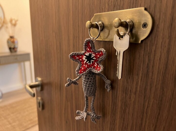 Crochet Pattern: Flower-Head Monster Clicker Anti-Stress Fidget Toy