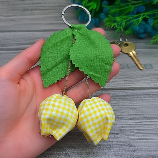 Tulip Flower Keychain Sewing Pattern PDF – Fabric Tulip Keyring Tutorial