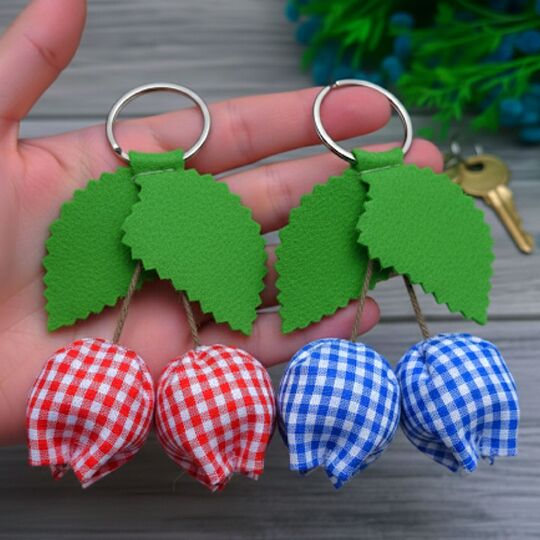 Tulip Flower Keychain Sewing Pattern PDF – Fabric Tulip Keyring Tutorial