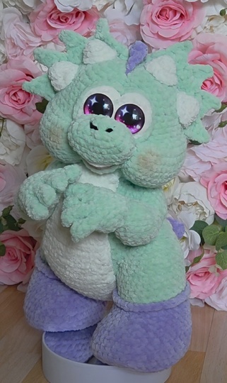 Häkelanleitung „Baby-Dino“ – Amigurumi