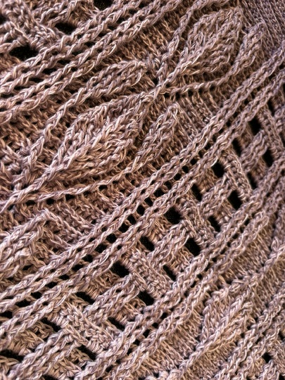 Crochet Pattern Flat Triangular Scarf "Larisaia"