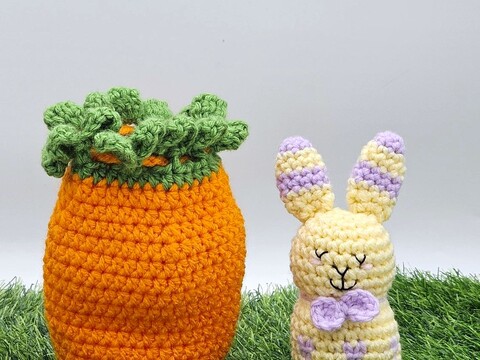 Bunny in Carrot Bag- Crochet Pattern-English