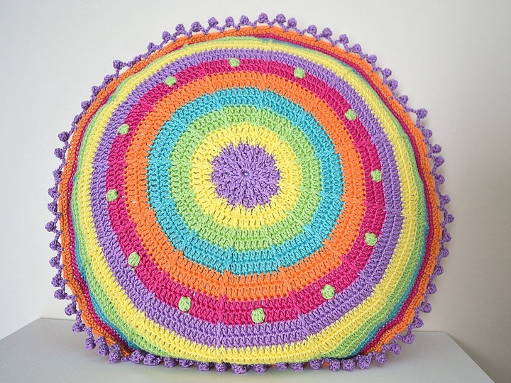 Round pillow Sansara with bobble border Crochet Pattern, complete crochet