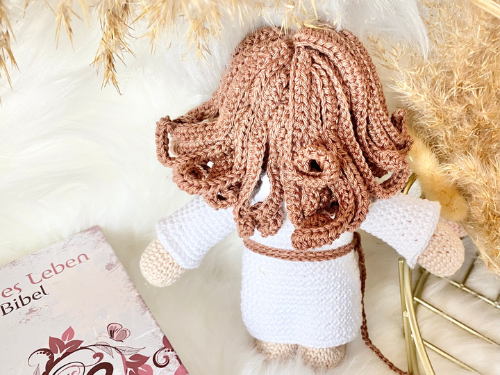 Häkelanleitung Jesus Amigurumi – Biblische Figur von Wolldiamant