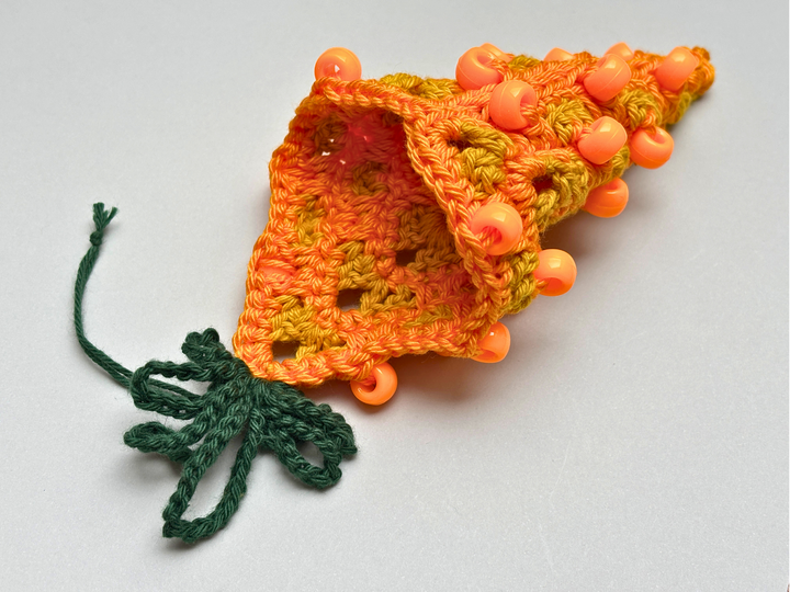 Granny Square Carrots with Beads, Easter Decor PDF, Treat Pouch for Candy