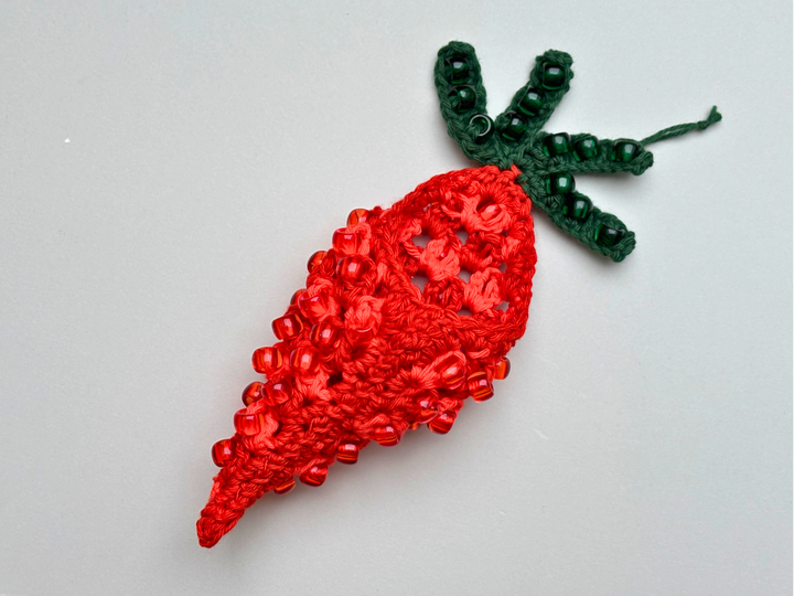 Granny Square Carrots with Beads, Easter Decor PDF, Treat Pouch for Candy