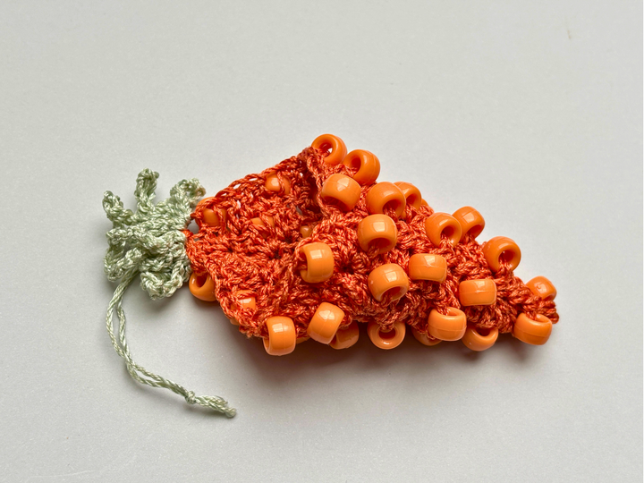 Granny Square Carrots with Beads, Easter Decor PDF, Treat Pouch for Candy