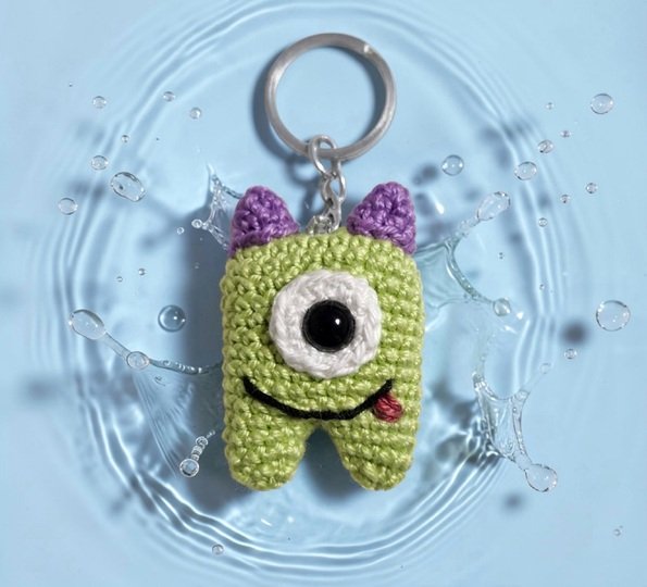 PDF Häkelanleitung Amigurumi Schlüsselanhänger "Kleines Monster"