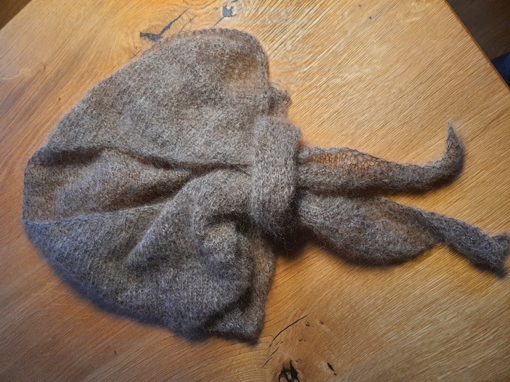 Anleitung für einen gestrickten, leichten, wärmenden Sommerschal