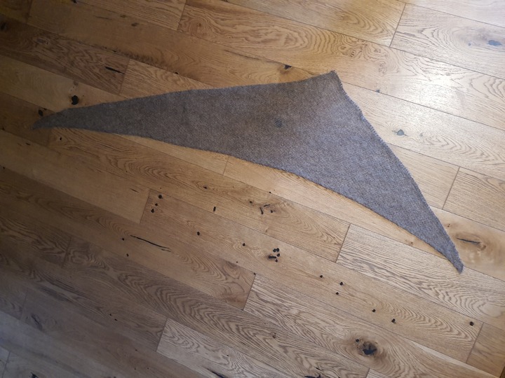 Anleitung für einen gestrickten, leichten, wärmenden Sommerschal