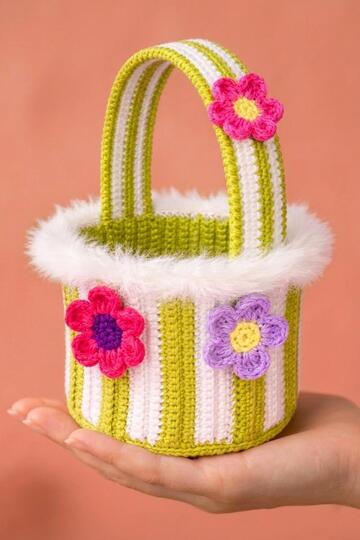 Little Basket - crochet pattern - mini basket - charming easter decoration
