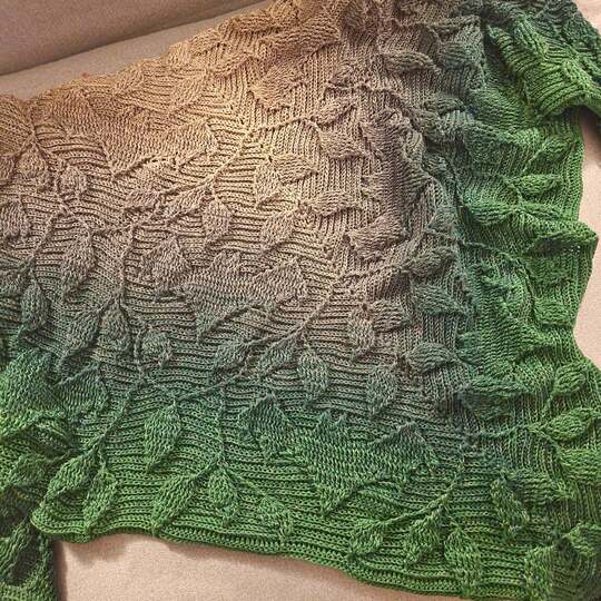 Crochet pattern shawl Morbi