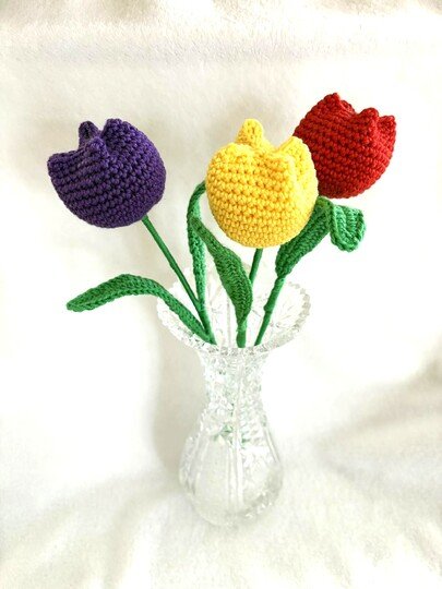 Häkelanleitung Tulpe – dekorative DIY Blume mit Stiel