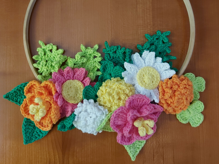 Blumenzauber - Häkelanleitung für Dekoblumen