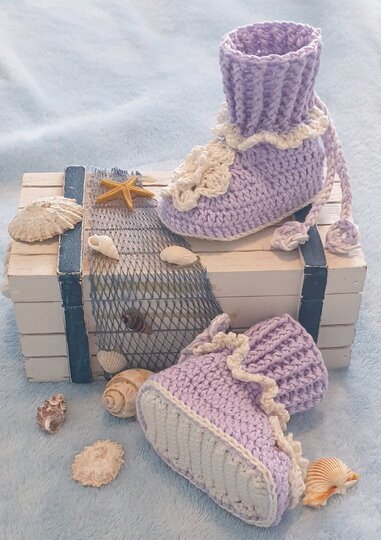 Häkelanleitung für Babyschuhe Joy / Größe 0 – 6 Monate