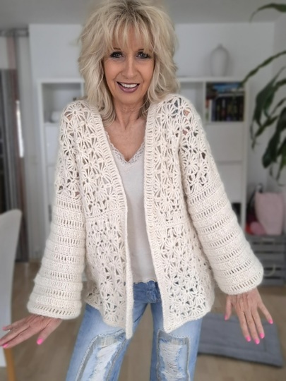 Marchy - Häkelanleitung für Jacke und Wendepulli im Patchworkstil