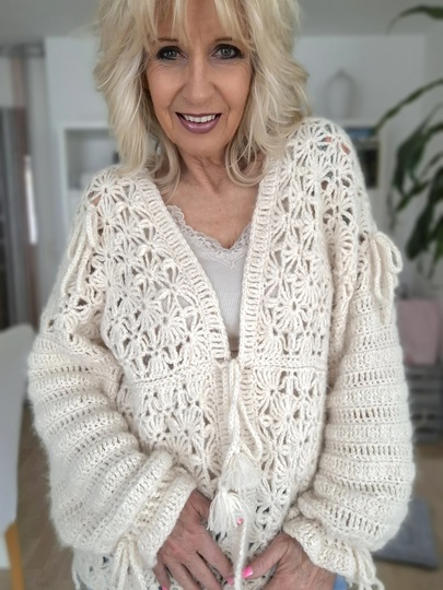 Marchy - Häkelanleitung für Jacke und Wendepulli im Patchworkstil