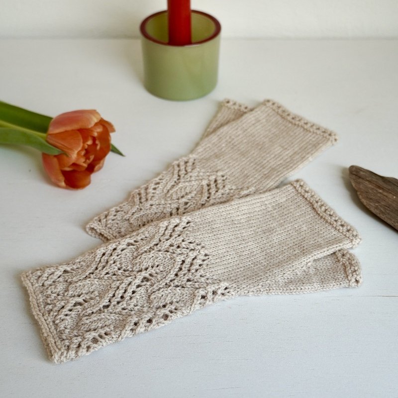 Fingerless Mitts "Tulips", Knitting Pattern Size S - L - Image 8