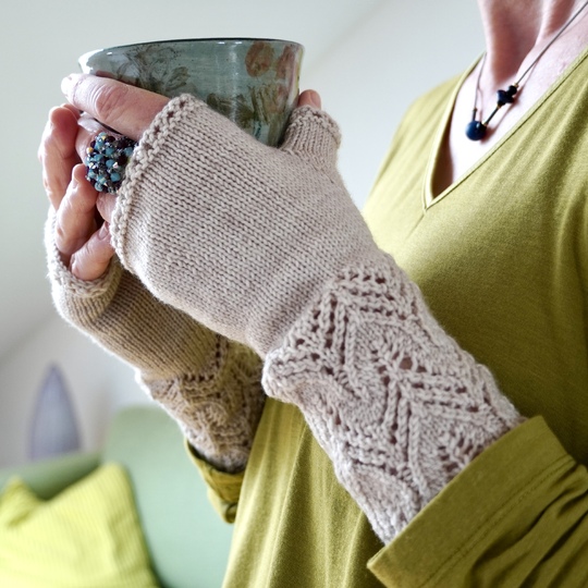 Handstulpen Armstulpen "Tulips", Strickanleitung, Größe S - L