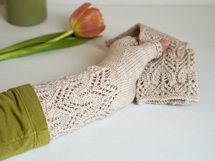 Handstulpen "Tulips", Strickanleitung, Größe S - L