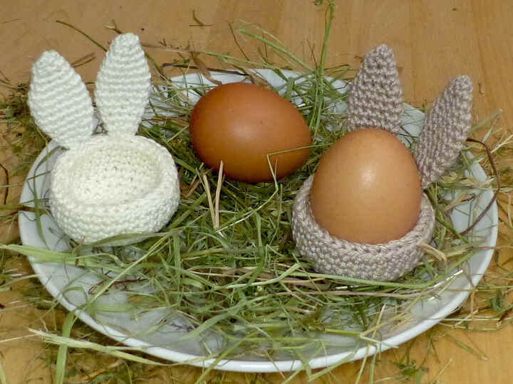 Häkelanleitung Eierbecher Hase