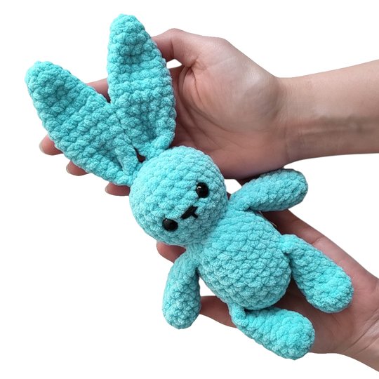 Den kleinen Hasen häkeln – ausführliche Amigurumi Häkelanleitung (PDF)