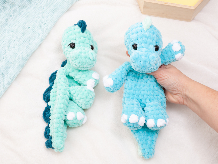 Häkelanleitung Dinosaurier Schnuffeltuch, No Sew Amigurumi Schmusetuch