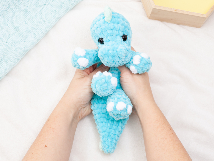 Häkelanleitung Dinosaurier Schnuffeltuch, No Sew Amigurumi Schmusetuch