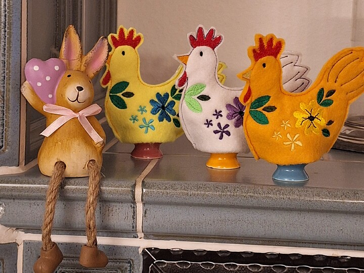 Stickdatei Eierwärmer Huhn