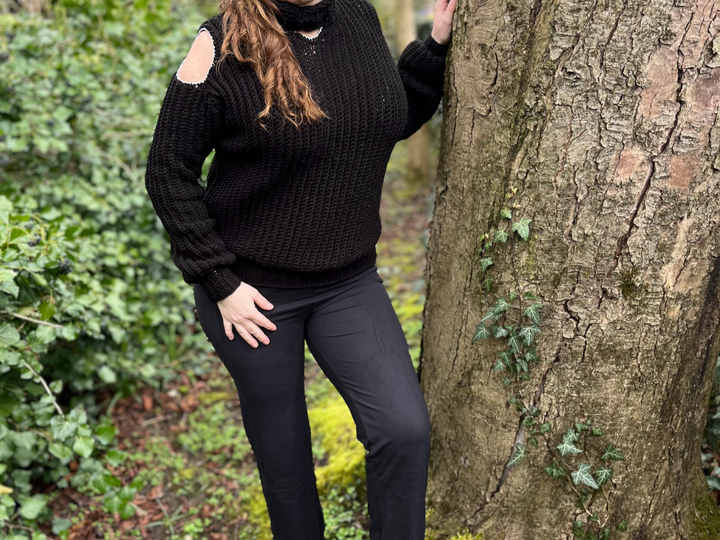 Crochet Pattern Sweater "Black Beauty"