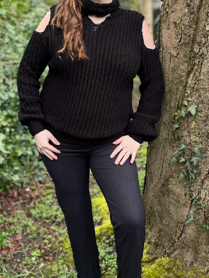 Crochet Pattern Sweater "Black Beauty"